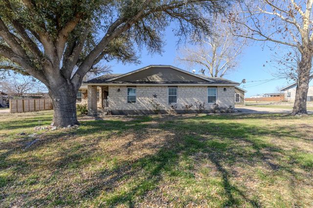 61 Family-A CIR, Hutto, TX 78634