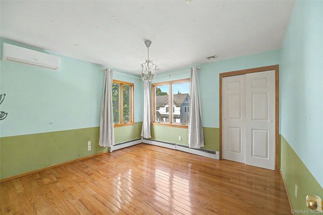116 West Avenue, Hicksville, NY 11801