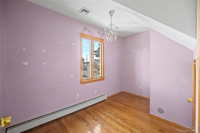 116 West Avenue, Hicksville, NY 11801