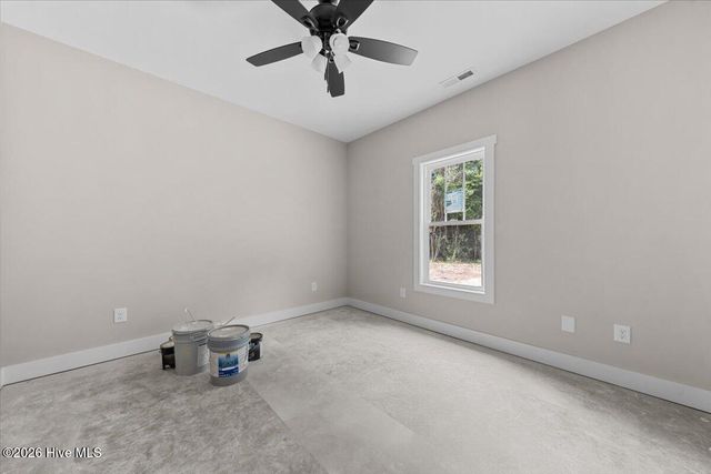 439 E Philadelphia Avenue, Pinebluff, NC 28373