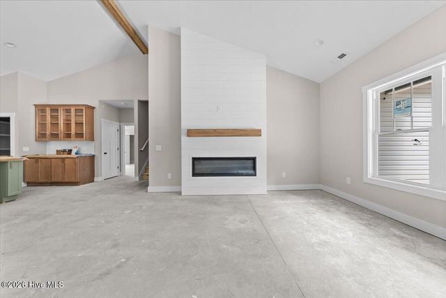 439 E Philadelphia Avenue, Pinebluff, NC 28373
