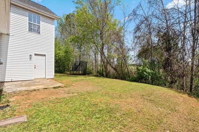 282 Waxberry Court, Boiling Springs, SC 29316