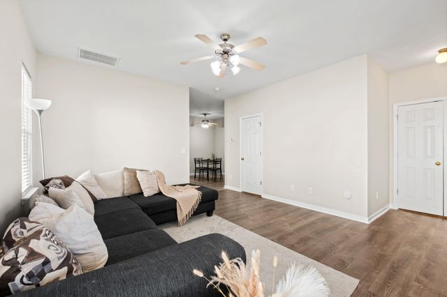 282 Waxberry Court, Boiling Springs, SC 29316