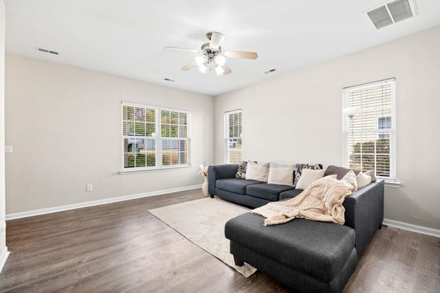 282 Waxberry Court, Boiling Springs, SC 29316