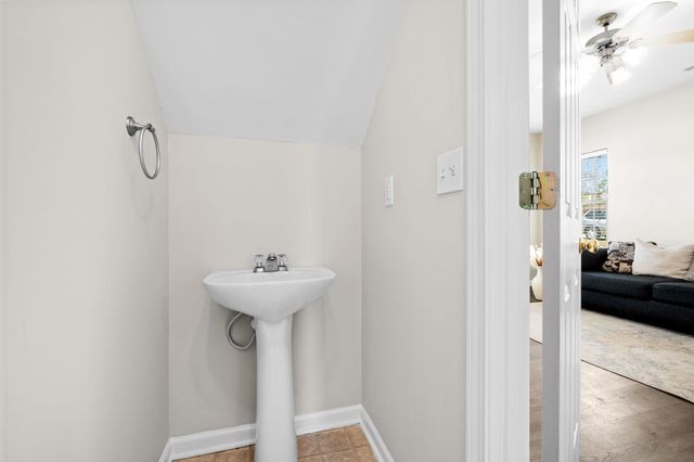 282 Waxberry Court, Boiling Springs, SC 29316