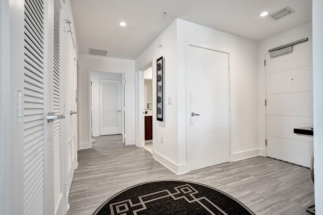 236 SE 5th Avenue 312, Delray Beach, FL 33483