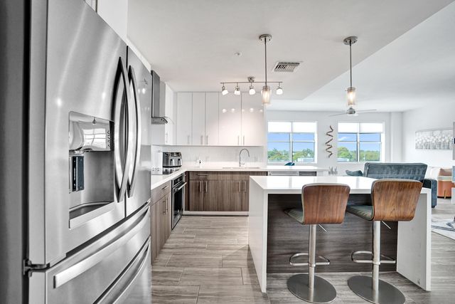 236 SE 5th Avenue 312, Delray Beach, FL 33483