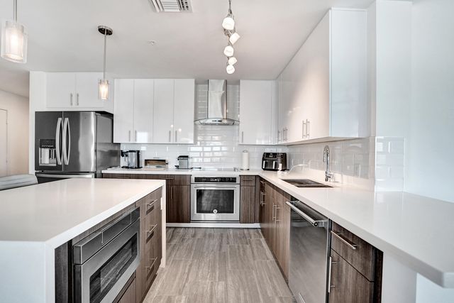 236 SE 5th Avenue 312, Delray Beach, FL 33483