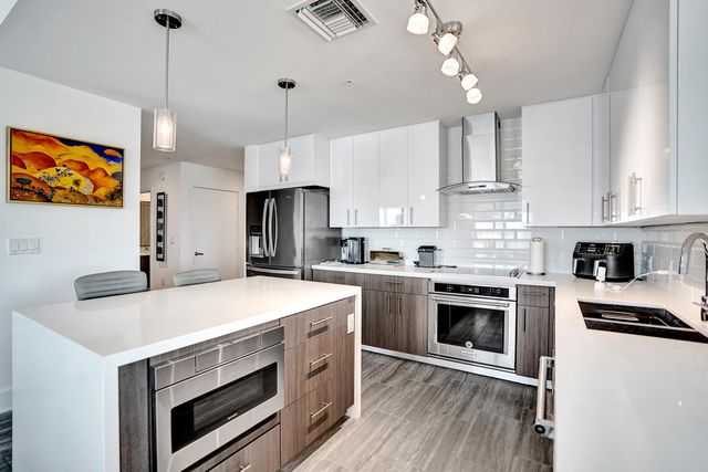 236 SE 5th Avenue 312, Delray Beach, FL 33483