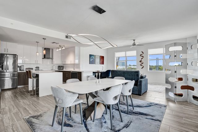 236 SE 5th Avenue 312, Delray Beach, FL 33483