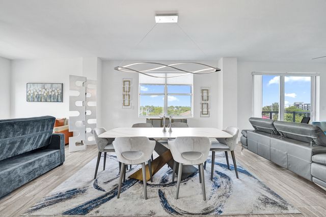 236 SE 5th Avenue 312, Delray Beach, FL 33483