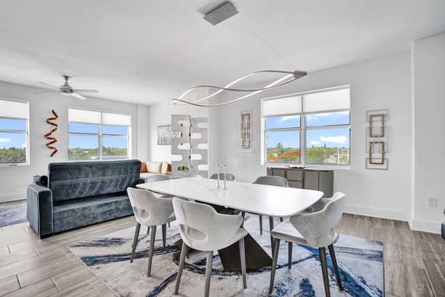 236 SE 5th Avenue 312, Delray Beach, FL 33483