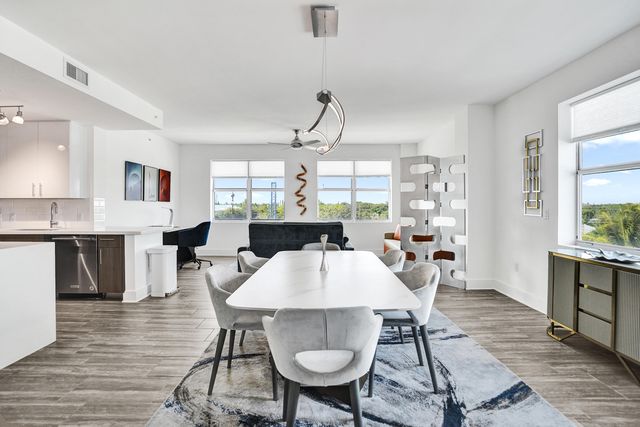 236 SE 5th Avenue 312, Delray Beach, FL 33483