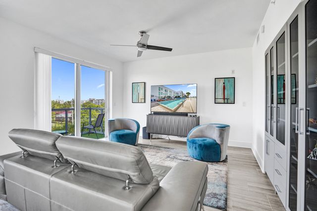 236 SE 5th Avenue 312, Delray Beach, FL 33483