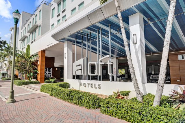 236 SE 5th Avenue 312, Delray Beach, FL 33483