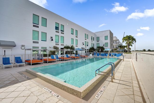 236 SE 5th Avenue 312, Delray Beach, FL 33483