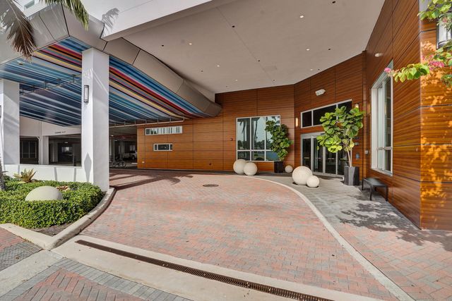 236 SE 5th Avenue 312, Delray Beach, FL 33483