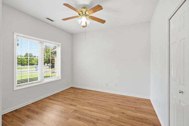 10513 Ontario Drive, Winfield, IN 46307