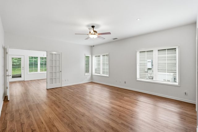 10513 Ontario Drive, Winfield, IN 46307