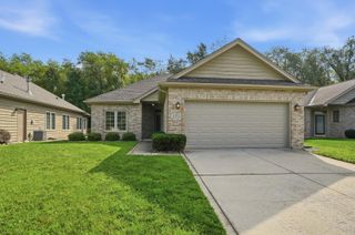 10513 Ontario Drive, Winfield, IN 46307
