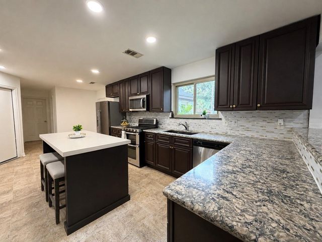 12407 Adams Run Drive, Cypress, TX 77429