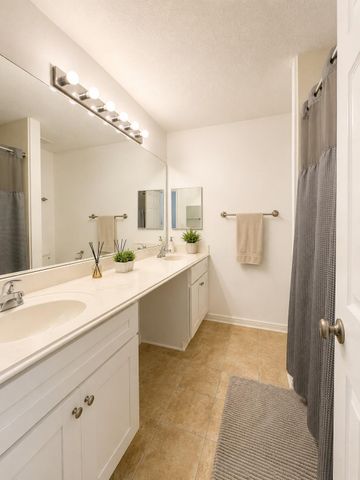 12407 Adams Run Drive, Cypress, TX 77429