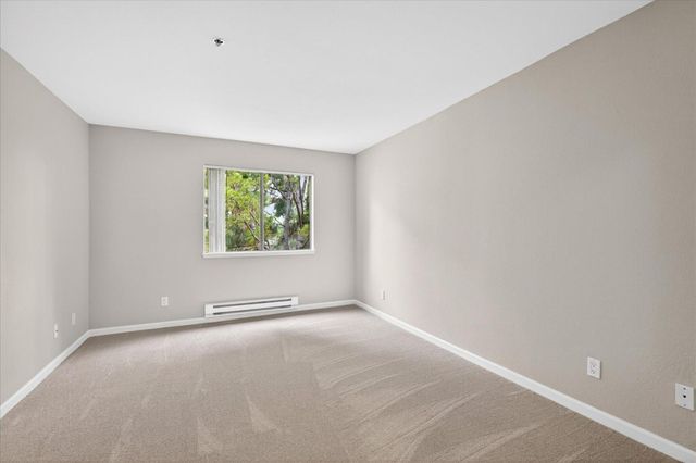 880 E Fremont Avenue 423, Sunnyvale, CA 94087