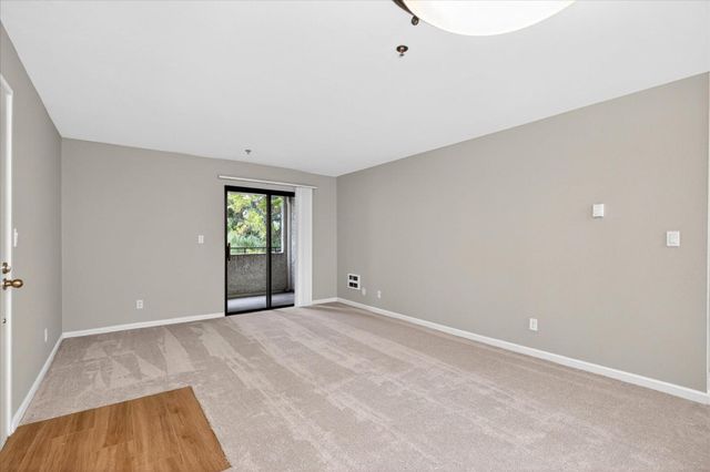 880 E Fremont Avenue 423, Sunnyvale, CA 94087