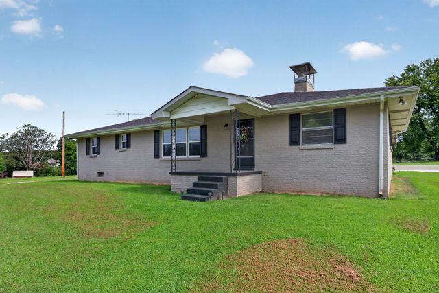 8997 Holmes Creek Rd, Smithville, TN 37166