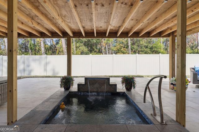 157 Country Walk Circle, Brunswick, GA 31525