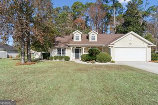 157 Country Walk Circle, Brunswick, GA 31525