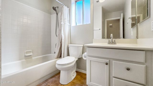 15690 W EARLL Drive, Goodyear, AZ 85395