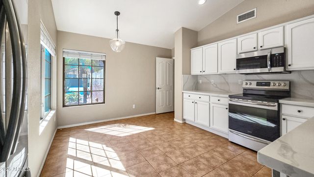 15690 W EARLL Drive, Goodyear, AZ 85395