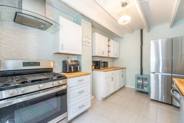 24 Simpson Ave, Parsippany-troy Hills Twp., NJ 07878