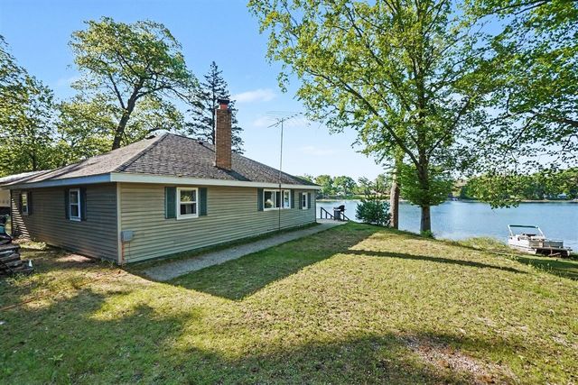 5207 E High Tower Lake Road, Hesperia, MI 49421
