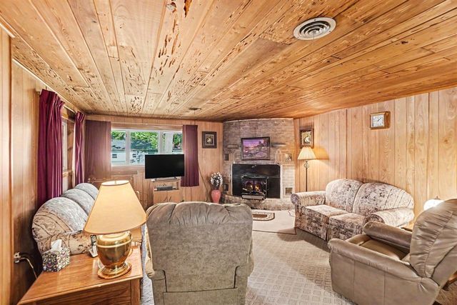 5207 E High Tower Lake Road, Hesperia, MI 49421