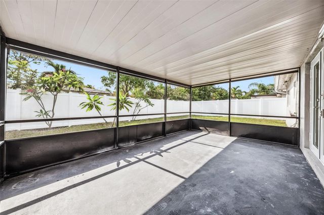 4800 NE 4th Avenue, Fort Lauderdale, FL 33334