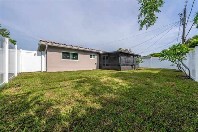 4800 NE 4th Avenue, Fort Lauderdale, FL 33334