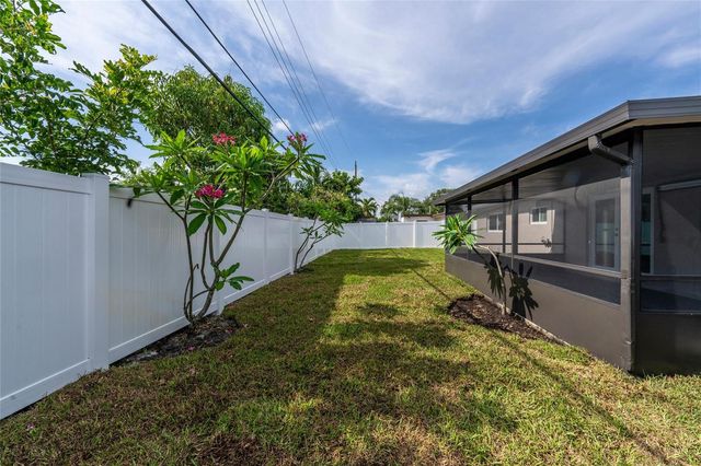 4800 NE 4th Avenue, Fort Lauderdale, FL 33334