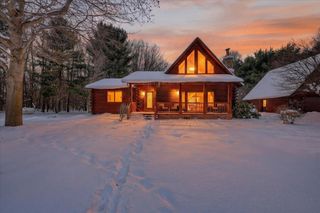 724 Spruce Hollow Drive, Middleville Vlg, MI 49333