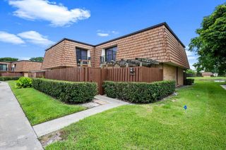 2016 20th Lane, Greenacres, FL 33463