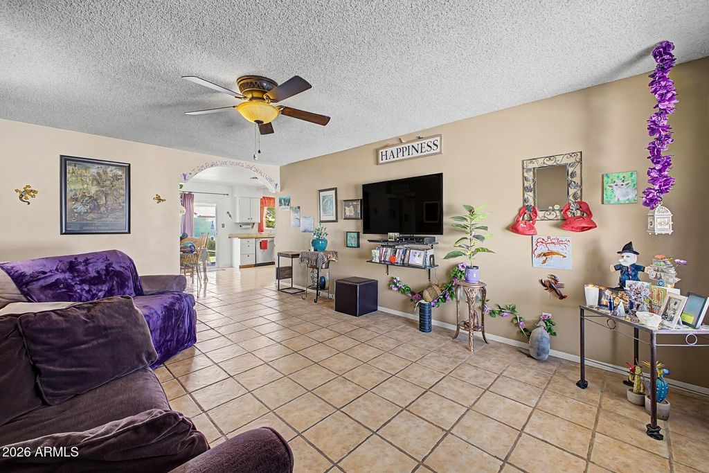 2821 W CHARLESTON Avenue, Phoenix, AZ 85053 — photo 5