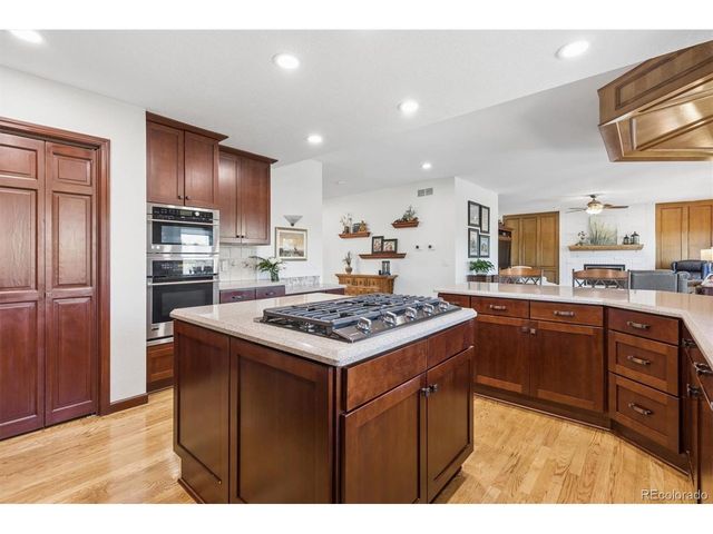 7001 S Chapparal Cir E, Centennial, CO 80016