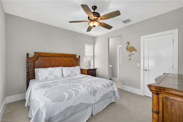 14832 Dockside LN, Naples, FL 34114