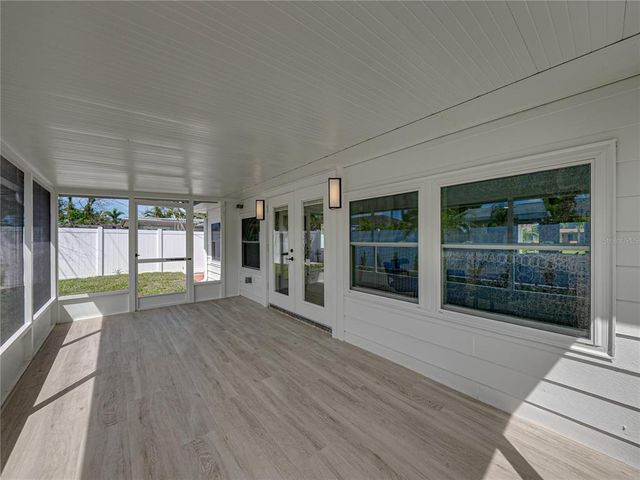 6709 CARDINAL DRIVE S, St Petersburg, FL 33707