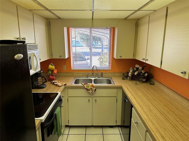 57 S OXALIS DRIVE, Orlando, FL 32807