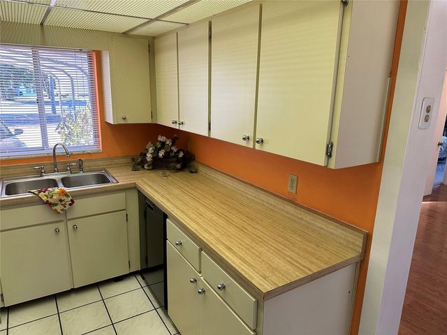 57 S OXALIS DRIVE, Orlando, FL 32807