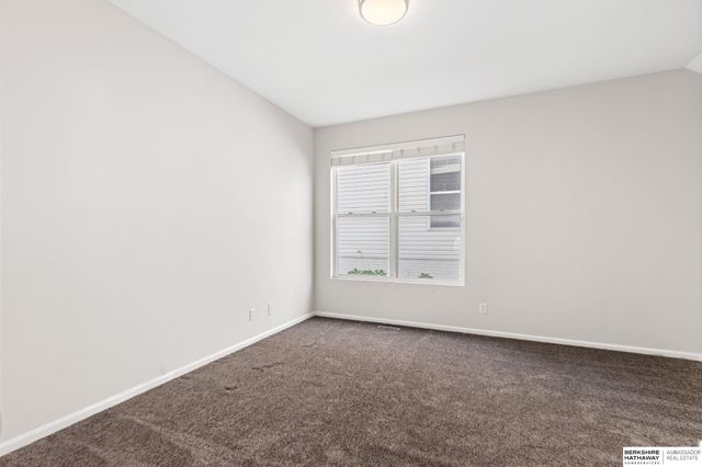 16147 U Circle, Omaha, NE 68135