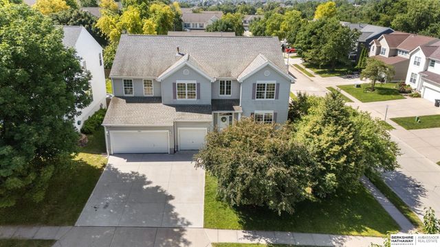 16147 U Circle, Omaha, NE 68135