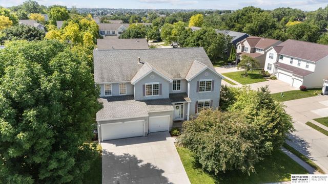16147 U Circle, Omaha, NE 68135
